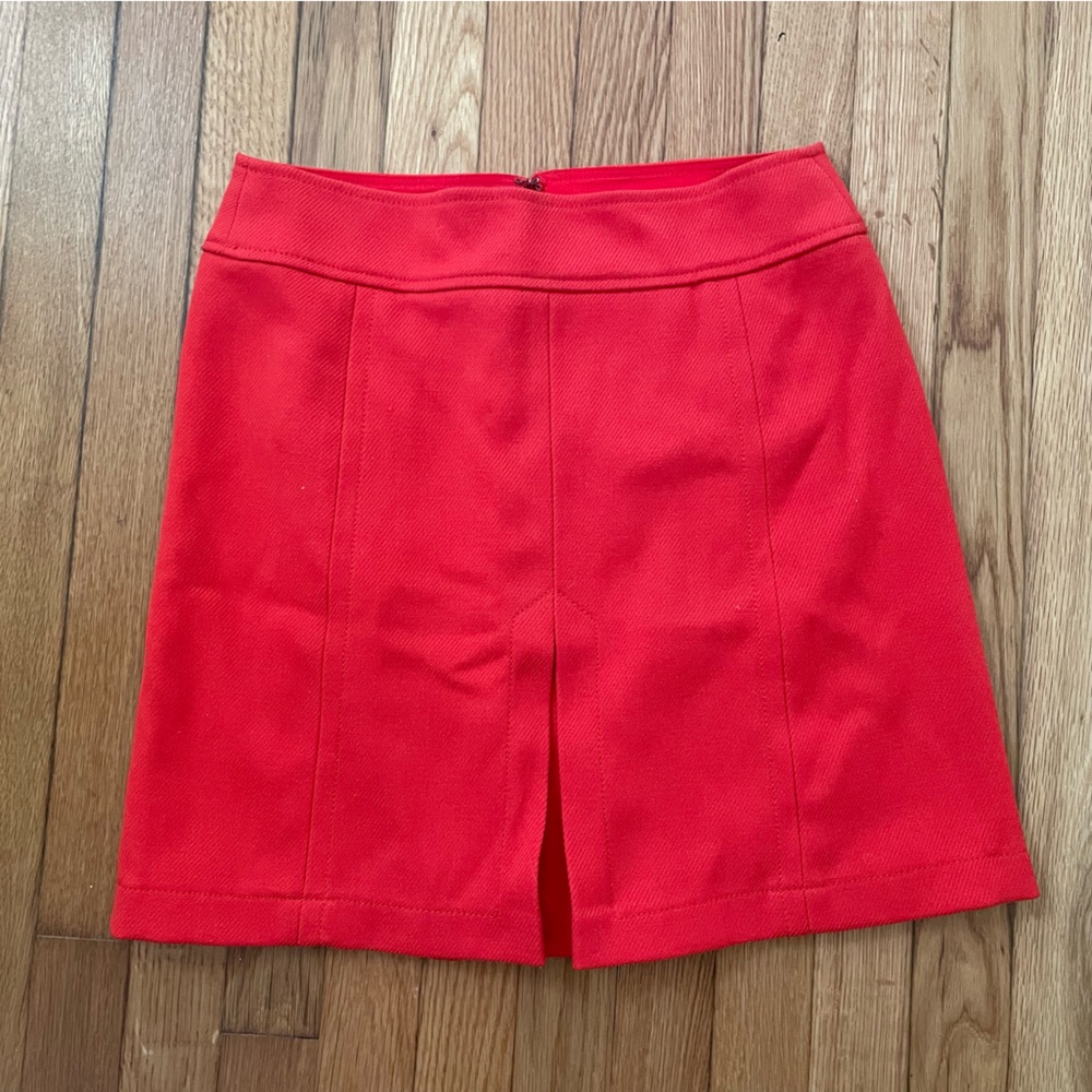 Red mid-thigh Loft Skirt
